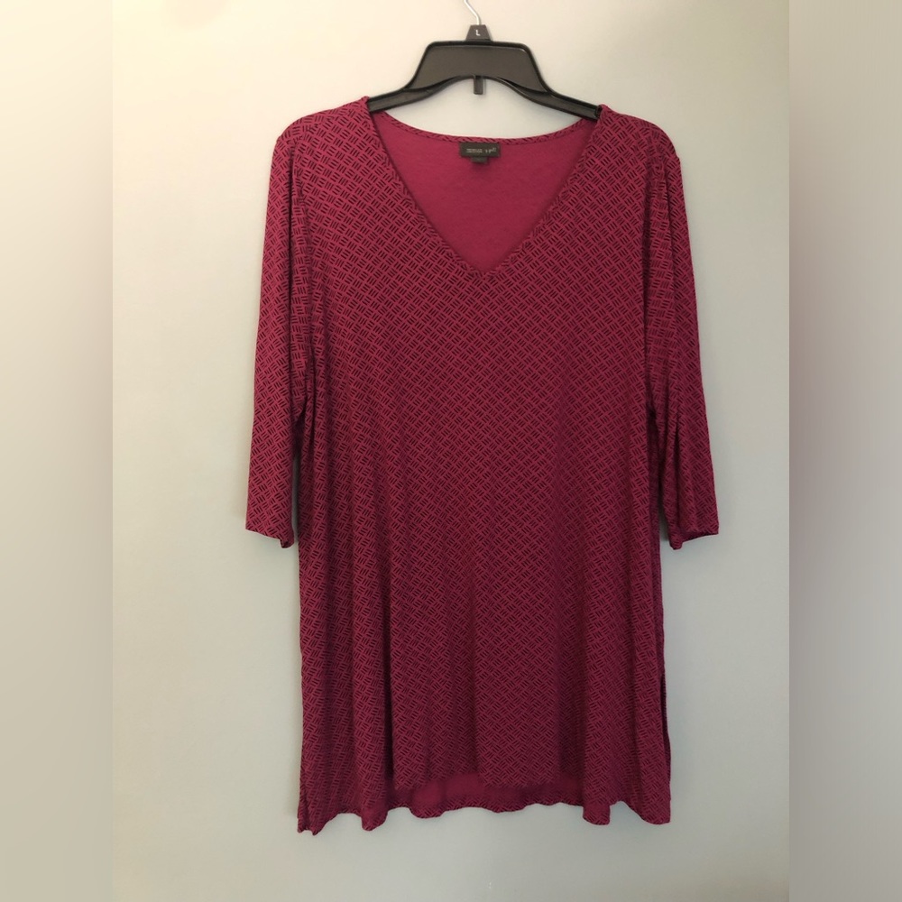J. Jill Wearever Collection Large Short Sleeve V Neck Pink Black Shirt !